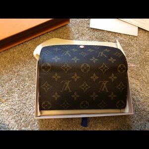 LV wallet brand new